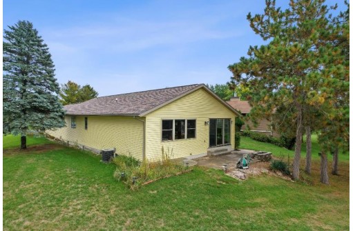 893 Saddle Ridge, Portage, WI 53901