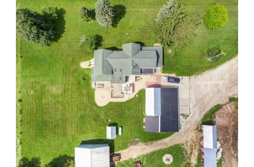 N7424 Madison Road, Mayville, WI 53050