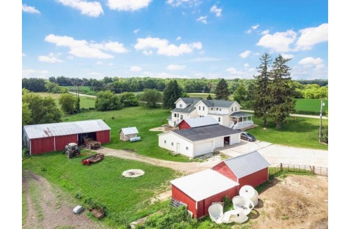 N7424 Madison Road, Mayville, WI 53050