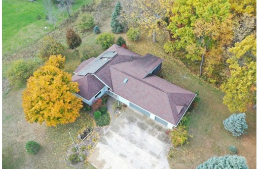 N6781 Donlin Drive, Pardeeville, WI 53954