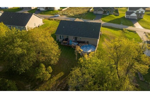 11223 N Shoes Way, Edgerton, WI 53534