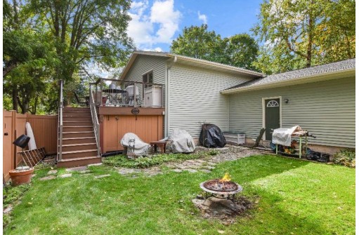 1999 Shafer Drive, Fitchburg, WI 53711