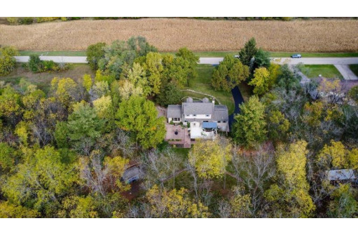 W7449 Drake Road, Poynette, WI 53955