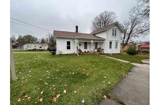 187 Garden Street, Sharon, WI 53585