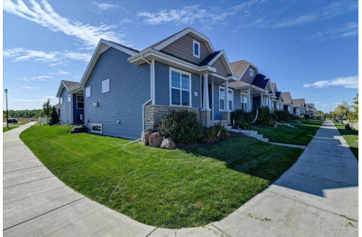 2103 Leopold Way, Sun Prairie, WI 53590