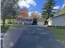 160 Meadow Lane, Lyndon Station, WI 53944