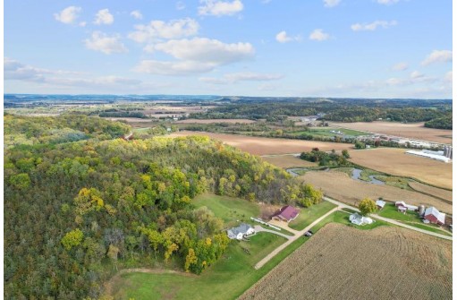 10265 County Road Kp, Mazomanie, WI 53560