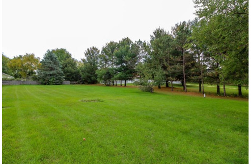 W7579 Koshkonong Lake Road, Fort Atkinson, WI 53538