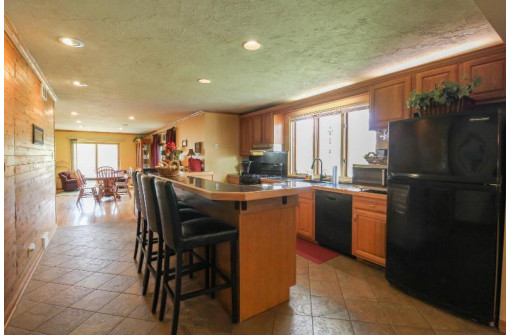 W7579 Koshkonong Lake Road, Fort Atkinson, WI 53538