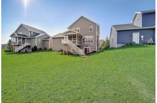 9406 Cobalt Street, Middleton, WI 53562