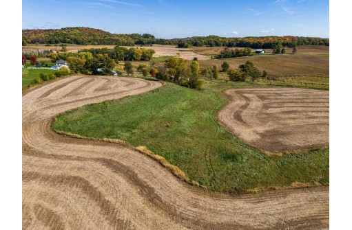 16.7 ACRES Horkan Road, Reedsburg, WI 53959