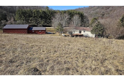 22128 County Road Dd, Richland Center, WI 53581