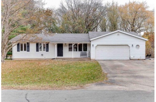 4742 Roosevelt Street, Oregon, WI 53575