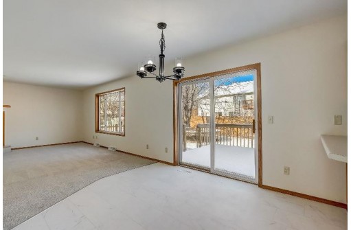 5218 Esker Drive, Madison, WI 53704