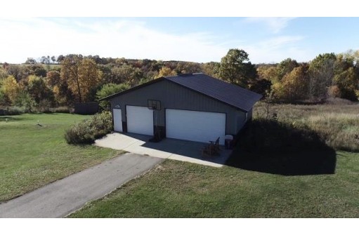 18231 County Road T, Tomah, WI 54660