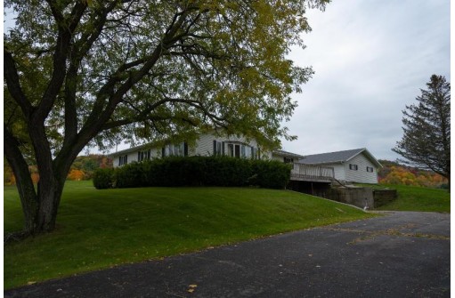 N4485 Johnson Road, Mauston, WI 53948