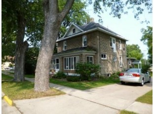 528 Hill Street Green Lake, WI 54941