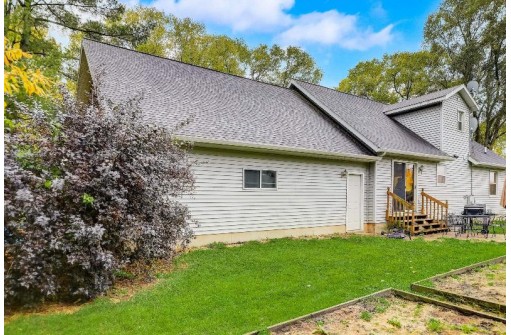 W5114 Cowgill Road, Rio, WI 53960