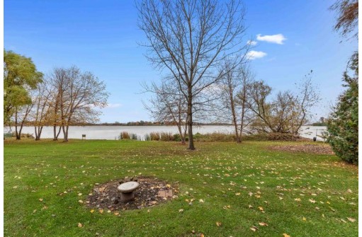 N9550 Mill Road, Fox Lake, WI 53933