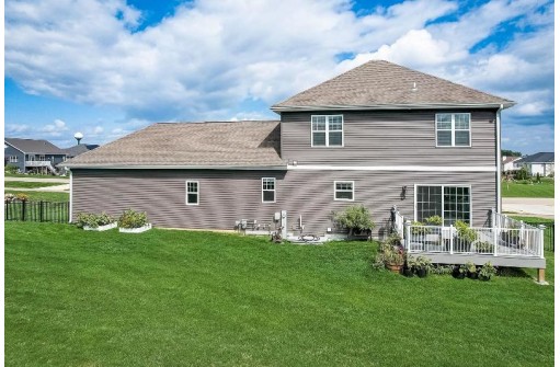 6619 Warner Farm Drive, DeForest, WI 53532