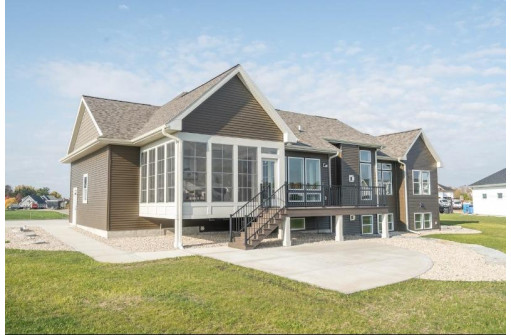 2942 Latigo Trace, Sun Prairie, WI 53590