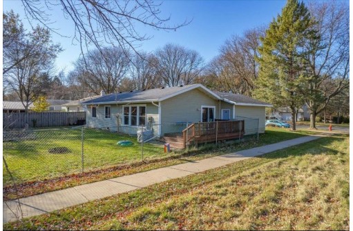 1601 Prairie Road, Madison, WI 53711