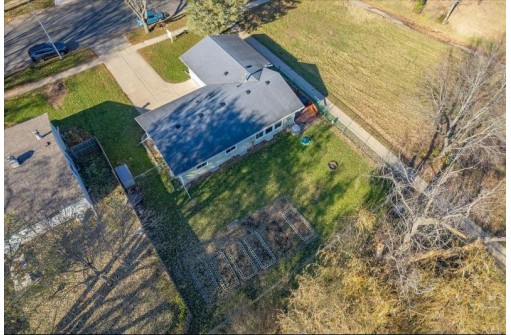 1601 Prairie Road, Madison, WI 53711