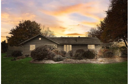 W8834 Niblick Road, Beaver Dam, WI 53916-0000