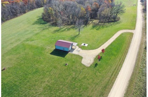 5074 Starlight Lane, Cassville, WI 53806