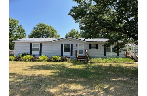 359A Elk Avenue, Oxford, WI 53952