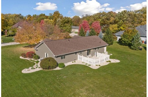 8324 N Ridge Trail, Milton, WI 53563