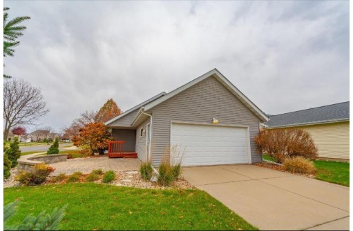 3669 Sabertooth Trail, Madison, WI 53719