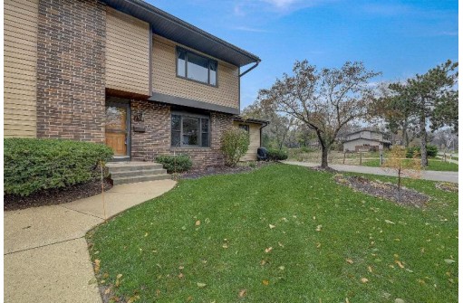 130 S Yellowstone Drive, Madison, WI 53705