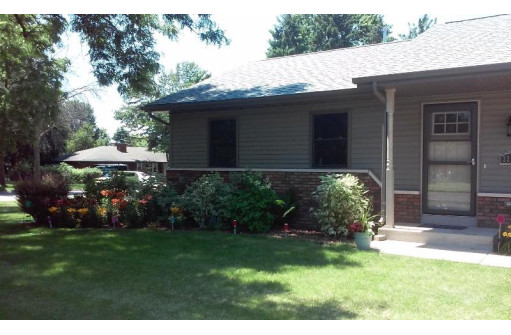 3205 Canterbury Lane, Janesville, WI 53546