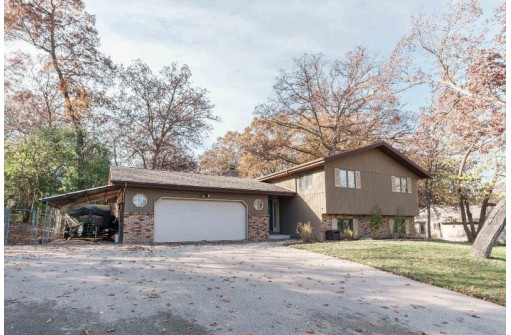 5421 N Terra Drive, Milton, WI 53563-9451