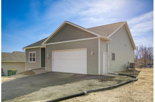 627 Lake View Avenue, Merrimac, WI 53561