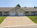205-207 Kings Court Dodgeville, WI 53533