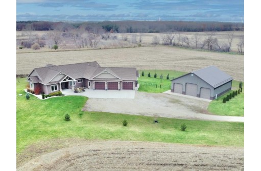 9799 W Stebbinsville Road, Stoughton, WI 53589