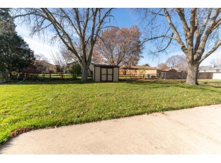 1423 N Wright Road Janesville, WI 53546