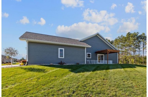 457 Inverness Terrace Court 112, Baraboo, WI 53913