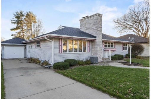 308 W 3rd Street, Waunakee, WI 53597