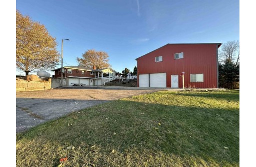 N7875 County Road H, Whitewater, WI 53190-4421