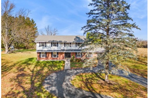 W1922 S Lawson Drive, Green Lake, WI 54941