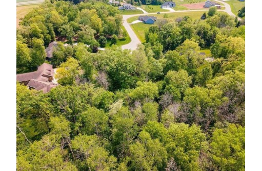 LOT 10 Thomaswood Court, Fond Du Lac, WI 54937