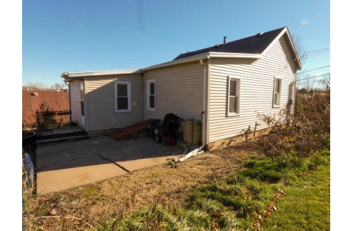 950 E Mineral Street, Platteville, WI 53818