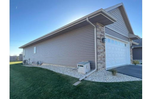 3043 Bartells Drive, Beloit, WI 53511