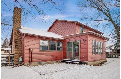 5705 Smithfield Circle, Fitchburg, WI 53719