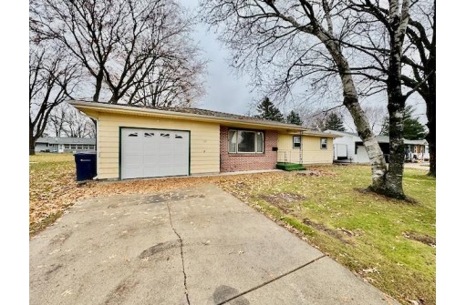 216 N Willard Avenue, Janesville, WI 53548