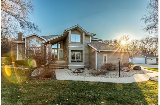 3423 Whistling Wind Way, Sun Prairie, WI 53590