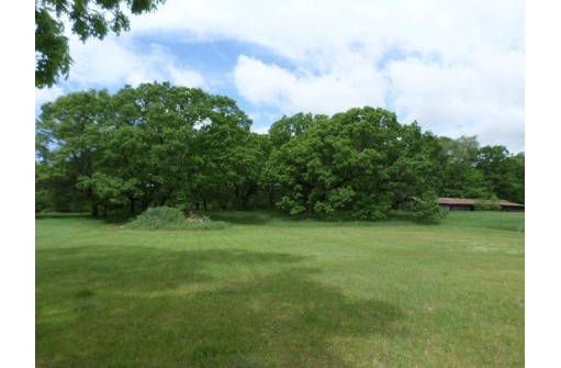 N8390 County Road H, Camp Douglas, WI 54618